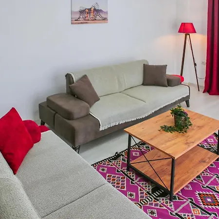 Hotel apartamentowy Oezkan