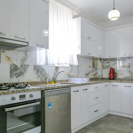 Hotel apartamentowy Oezkan